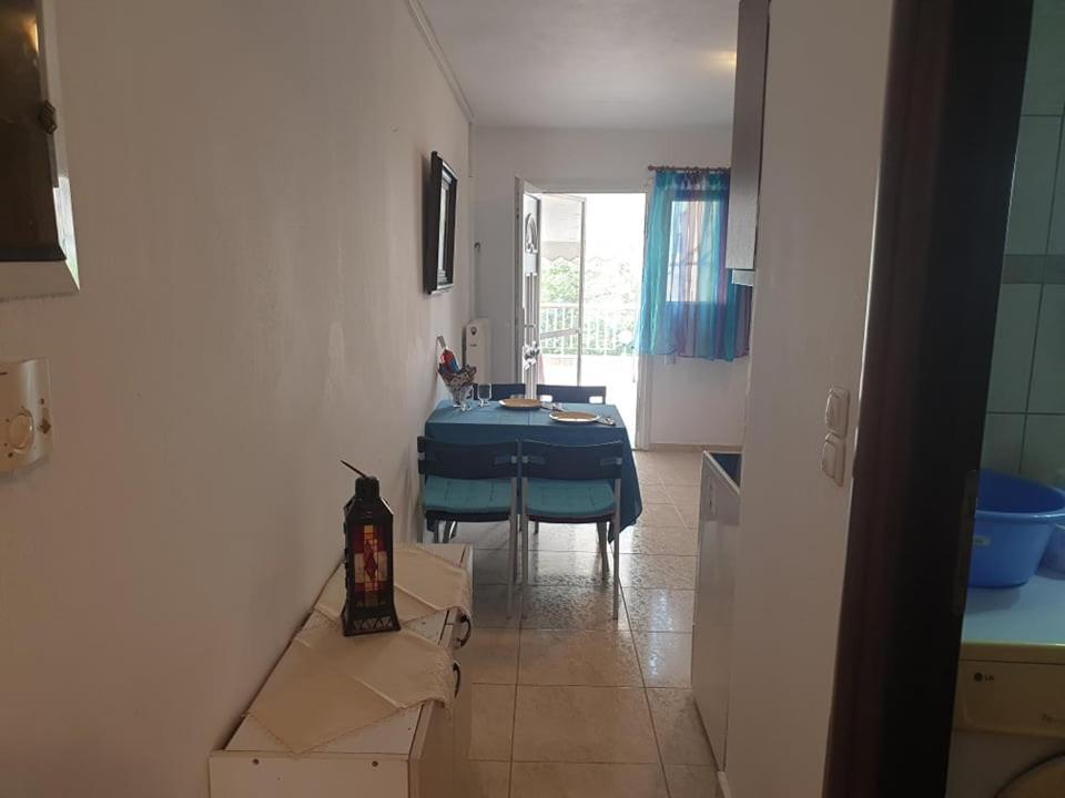 Anna Apartments Néa Péramos Bagian luar foto